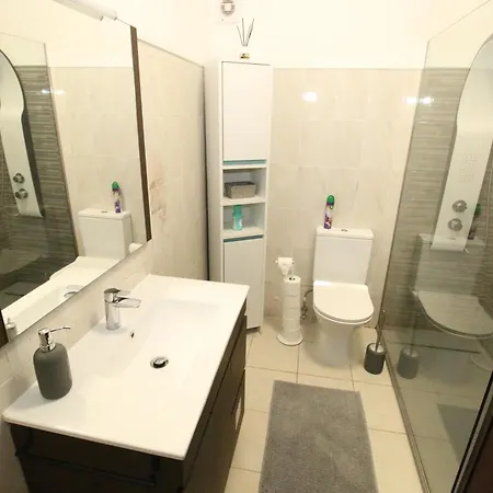Apartment T2 B - Odivelas - 12km Aeroporto
